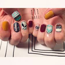 textile textile nail art nailart ネイル ネイル アート colorful textile pattern winter kawaii 手書きアート イラスト paint ショートネイル ネイルサロン nailsal ネイル ショートネイル イラストアート