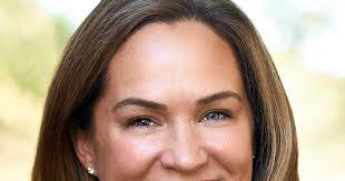 Robyn Shepherd's Instagram, Twitter & Facebook