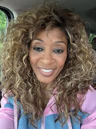 Valarie Adams DimensionBand (@valarieadamsinger) • Instagram photos and  videos