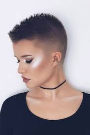 Roxie Knapp's Instagram, Twitter & Facebook