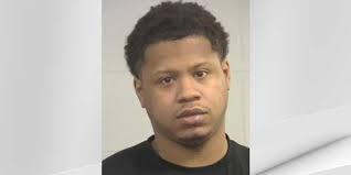 Man arrested in 2020 Highlands neighborhood murder