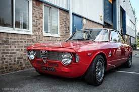 Alfa romeo of scottsdale is one of just a few alfa romeo dealerships located in arizona. Alfaholics The Story Behind The Banks Family Alfa Romeo Parts Emporium Petrolicious