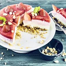 Erdbeer Joghurt Torte Rezept Edeka Rezept Erdbeer Joghurt Torte Joghurttorte Lebensmittel Essen