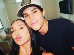 Daniel Wear (@dwear88) • Instagram photos and videos