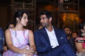 Image of Tollywood Actress Trisha Krishnan having a conversation with Rana  Daggubati-LJ730633-Picxy
