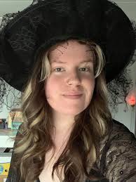 Cadı olacağım Cadılar Bayramı'nda, mor dumanlı göz makyajı yapmak istedim  ama hangi ruj rengiyle eşleştireceğimi bilmiyorum! (son slayt benim) :  r/MakeupAddiction