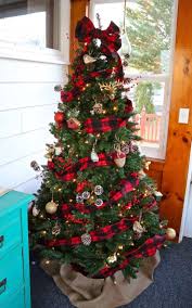 Buffalo Check Plaid Christmas Tree Buffalo Check Christmas Decor Ribbon On Christmas Tree Plaid Christmas Decor