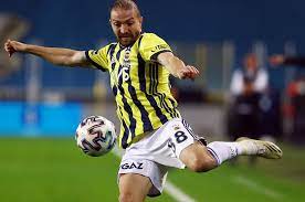 Memleketten oyuncu cikmamasindan yakinirken, yabanci sinirlamasini konusurken, caner gibi. Caner Erkin In Menajerinden Aciklama Ntvspor Net