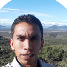 Javier HERNÁNDEZ ROJAS