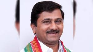 ಬಾದಾಮಿಯಲ್ಲಿ ಕಾಂಗ್ರೆಸ್​ಗೆ ಬಿಗ್ ಶಾಕ್; ಕೊನೆ ಕ್ಷಣದಲ್ಲಿ ಕೈ ಕೊಟ್ಟು ಜೆಡಿಎಸ್ ಸೇರಿದ  ಡಾ ದೇವರಾಜ ಪಾಟೀಲ್