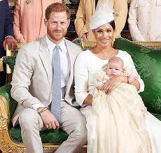 Filho de meghan e harry pode ser príncipe? Principe Harry E Meghan Markle Estariam Planejando Adotar Segundo Filho Na Africa Estrelando