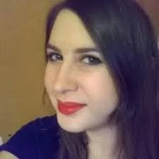 Colleen Mayes's Instagram, Twitter & Facebook