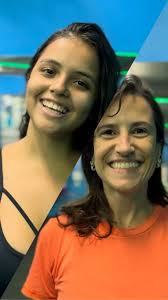 Que lindas! @_brudsantos e a @thais.rezende.142 me contaram brevemente  sobre o que a dança é pra cada uma delas., Tão bom poder dançar com todas  vocês ❤️