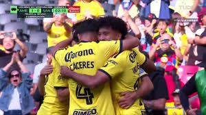 ¡Estalla la Bomba! Henry Martín anota de cabeza y rompe sequía