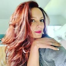 Lulu Rios's Instagram, Twitter & Facebook