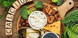 Le calcium est un élément chimique intervenant dans la formation des os et des dents et le maintien de leur santé. Les Aliments Les Plus Riches En Calcium Lanutrition Fr