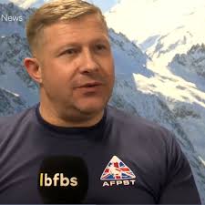 Double above knee amputee snowboarder's community