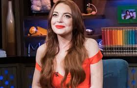 In a new year's eve interview with andy cohen and anderson cooper, lohan said she expects to move back to the u.s. Lindsay Lohan Announces A Big Move In 2020