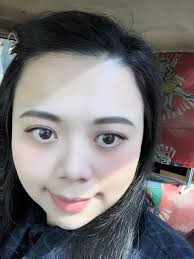 天氣很好👍 刷刷地板、洗洗玻璃、清洗廁所🚽 讓品味快炒小吃店乾乾淨淨歡迎大家來找我吃新鮮又美味的海產、鵝肉