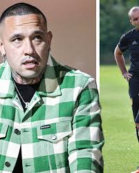 Een voorteken? Michael Verschueren en Marc Coucke zij aan zij gespot in  tribunes tijdens België-Kazachstan