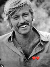 🌺 A Gentle reminder : love is patient & Kind , not easily angered, doesn't  delight in evil but rejoices in truth , it helps us feel protected &  hopeful , it