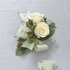 We are family owned and operated with one location serving the washington dc area. White Rose Corsage Local Flower Shop Washington Dc Galleria Florist