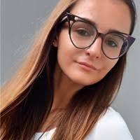 Vanessa Shultz's Instagram, Twitter & Facebook