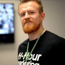 Darnell Bass's Instagram, Twitter & Facebook