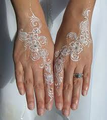 19 Stunning White Henna Designs For You White Henna Designs White Henna Henna Tattoo