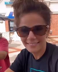 Ice cream date 🍨 #icecream #boyswillbeboys #viral