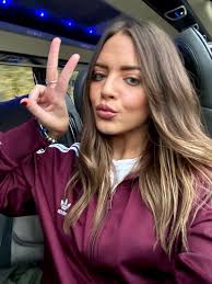 Rebecca Eleanor (@rebzeleanor.bsky.social) — Bluesky