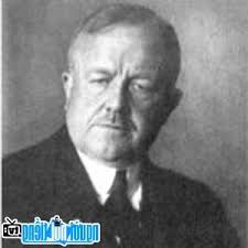 The scientist Frank Bunker Gilbreth profile: Age/ Email/ Phone and Zodiac  sign