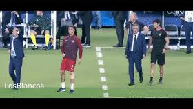Aos 108 minutos de jogo, já em pleno prolongamento, éder marca o golo que haveria de tornar portugal campeão europeu de futebol. Top 30 Eder France Gifs Find The Best Gif On Gfycat