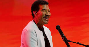 Photo « Un peu de repos » : opéré du c?ur Lionel Richie met en pause sa ...