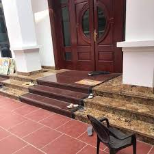 Bậc tam cấp 001 – Thế giới đá