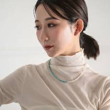 Collier de perles d'eau douce x turquoise 2,5-3,2 mm demi