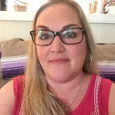 What is the origin of the pronunciation of 'carrion' as 'kyarn'?