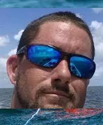 Ray Messer's Instagram, Twitter & Facebook