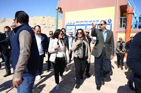 رئاسة - في إطار الزيارة المستمرة لمحافظتي سوهاج والأقصر لتفقد مشروعات  برنامج التنمية المحلية بصعيد مصر.. • وزيرة التخطيط والتنمية الاقتصادية  والتعاون الدولي ووزيرة التنمية المحلية ومحافظ سوهاج يفتتحون محطة المعالجة  الثلاثية