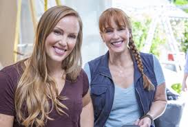 Good Bones Star Karen Laine Shares Pics From Daughter Kelsy S Wedding After A Near Setback