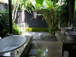 Modernes Badezimmer Ideen Wie Sie Die Natur Naher Bringen Konnen Dschungel Badezimmer Innengarten Badezimmerpflanzen