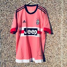 (mens) s/m/l/xl brand new quality jersey! Buysellfootballshirts Co Uk On Twitter 2015 2016 Juventus Away Football Shirt Pink Drake M Juventus Football Footballshirt Magliettadacalcio Pogba Drake Https T Co Pa0ghrsxd6 Https T Co Iarydkrnnc