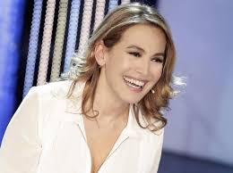 Barbara D'Urso può fare informazone in tv: il giudice le dà ragione