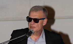 Το 2014 βραβεύτηκε από την ακαδημία αθηνών για το «αλφαβητικό μυθιστόρημα» λεξικό αναμνήσεων και για. Literature Gr