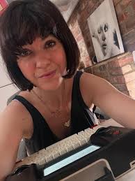 Dusted off my old typewriter for some distraction free writing. I've had my  @getfreewrite for years and have written chunks of most of my books