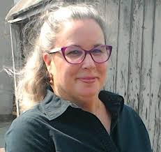 I think Roma in Europe survived slavery and genocide thanks to our  drabarimos," says George Eli of Connecticut in ROMEA TV's #me.Rom series