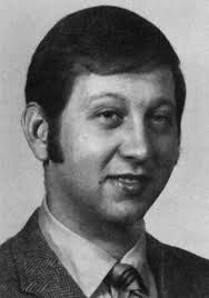 In 1973, James L. Franklin Jr. was named Plant Manager of Bassett  Fiberboard plant. An employee of Bassett Furniture since 1964, he was first  in Quality Control at JD Bassett, then in