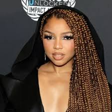 Chloe Bailey's Cleveland Concert Choreography & Outfit Had All Eyes On Her  Booty: Watch