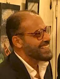 الفنان التشكيل السوري ماهر الخطيب