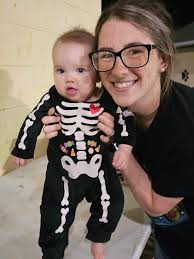 🎭🐓 Who has the best chicken costume? Who can crow the loudest? 🎤Show off  your skills in our Costume & Crowing Contest — winners walk away with cash  prizes!